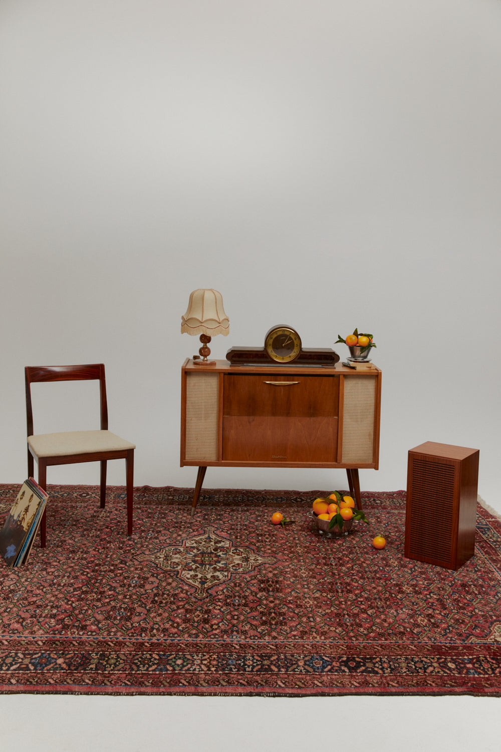 Orange_Society_by_NinaPetrova_12.jpg